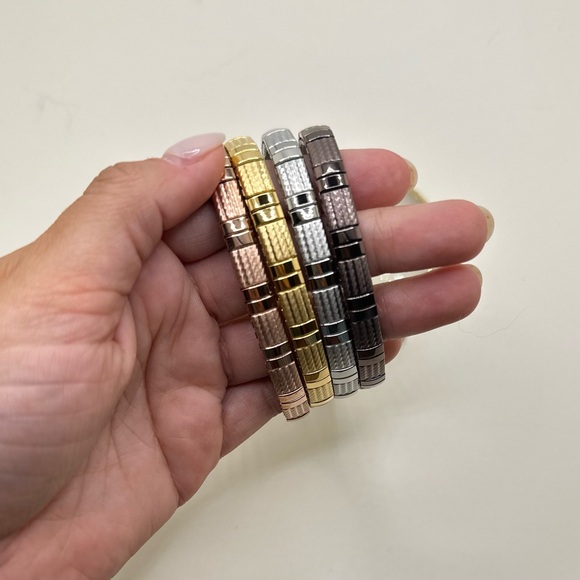 Classic Bracelet Set - Picture 2 of 4